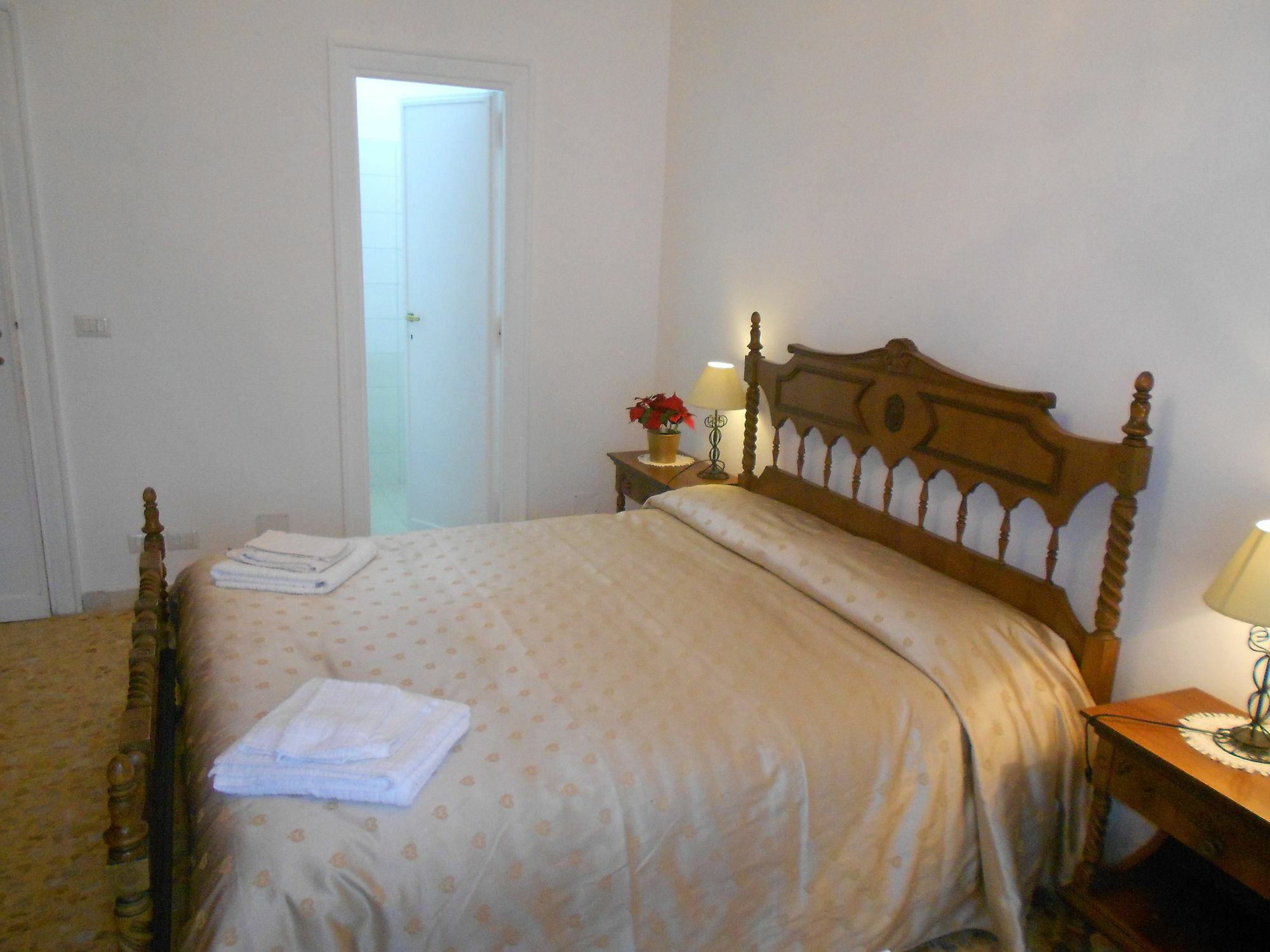 A Casa Chiecchi B&B Rome Luaran gambar